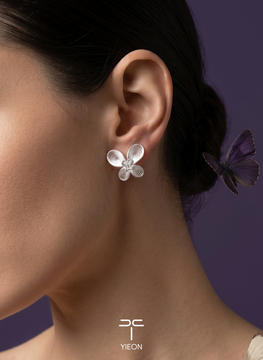 Fly worn on a model