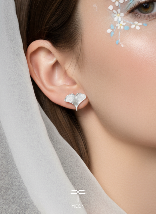 Gingko Filigree Inlay Ear Stud