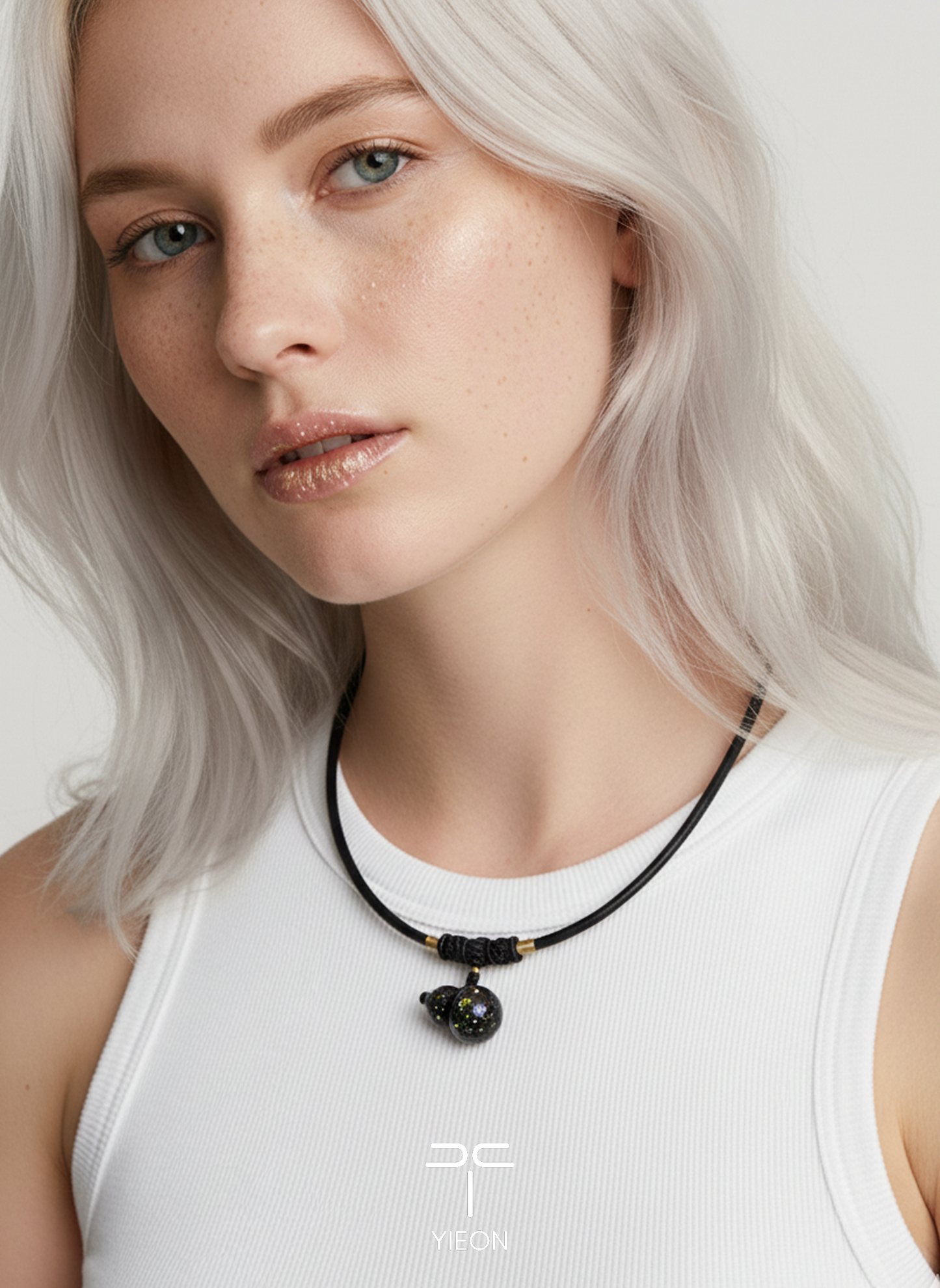 Starlit Dark (Fulu) Daqi Lacquer Hand Painted Necklace