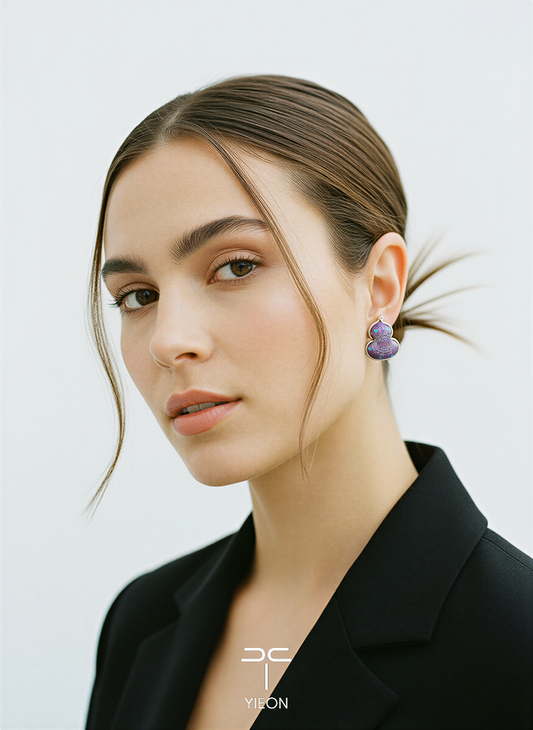 Pomegrante (Fulu) Song Brocade Ear Stud