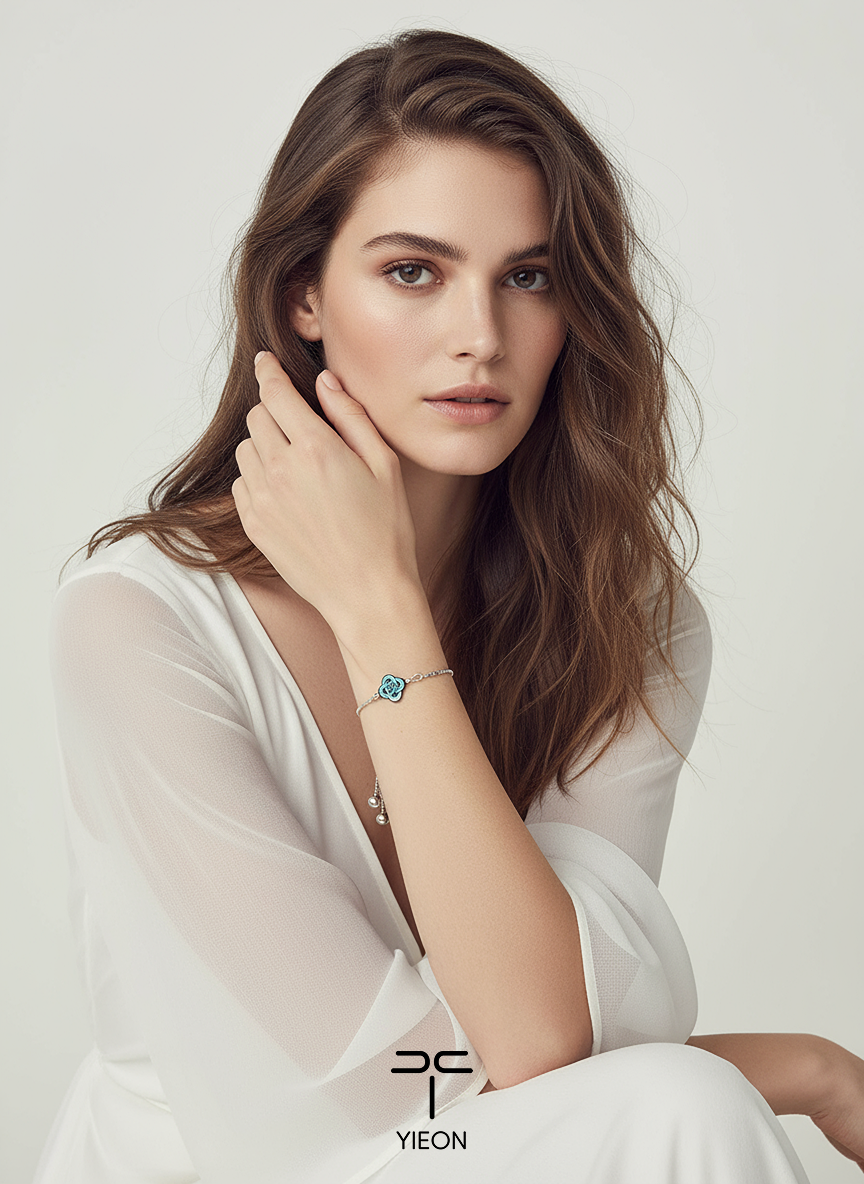 Truelove (Eastern Totem) Mother-of-Pearl Lacquer Bracelet