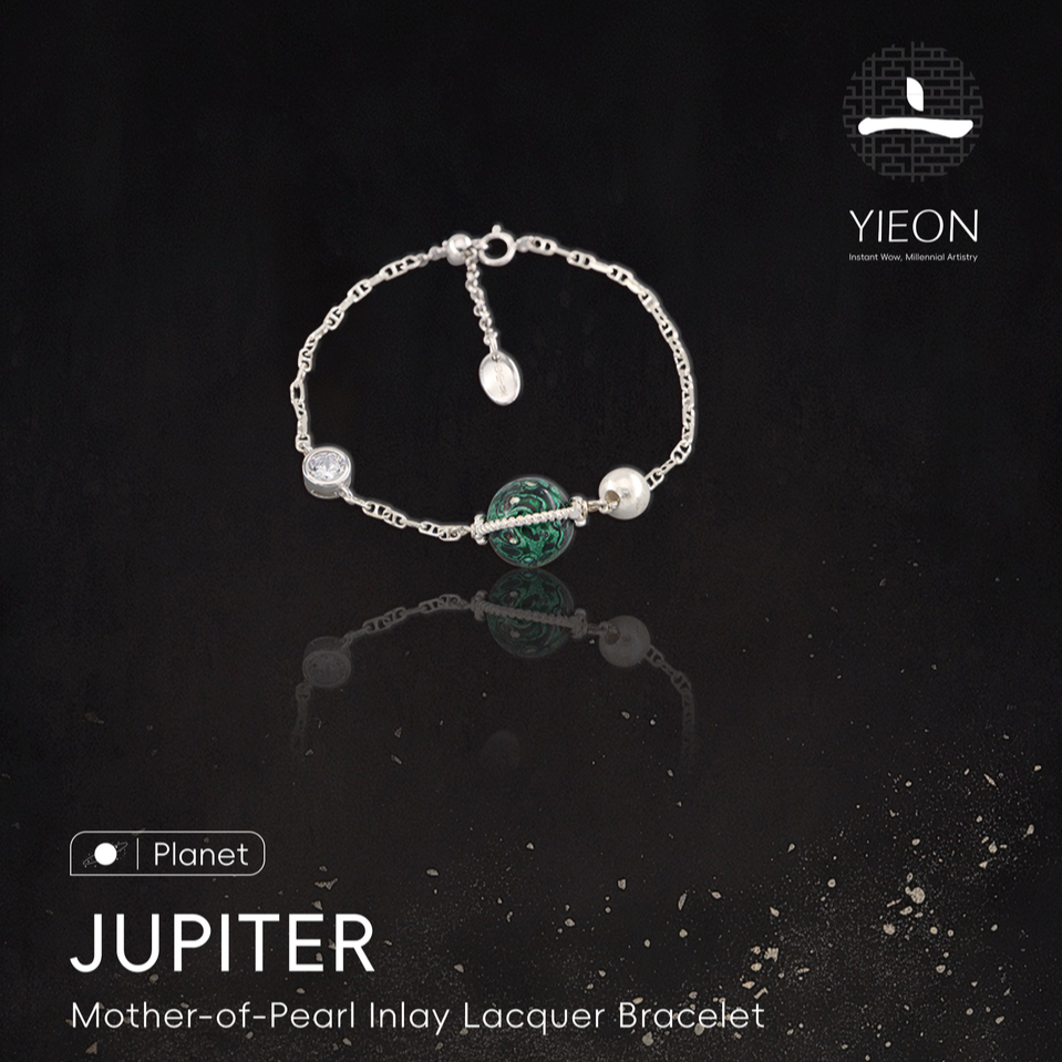 Jupiter (Planet) Mother-of-Pearl Inlay Lacquer Bracelet