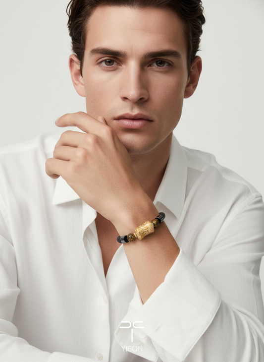 Wealth (Lucky Charm) Daqi Lacquered Hand Painted Bracelet