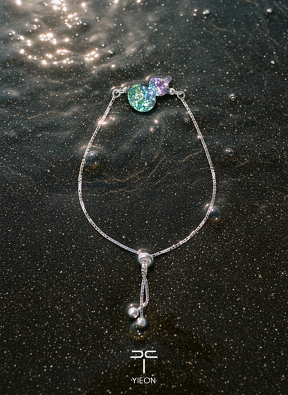 Hoki (Fulu) Mother-of-Pearl Lacquer Bracelet