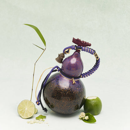 Dragon Daqi Lacquered Hand Painted Fulu Bottle