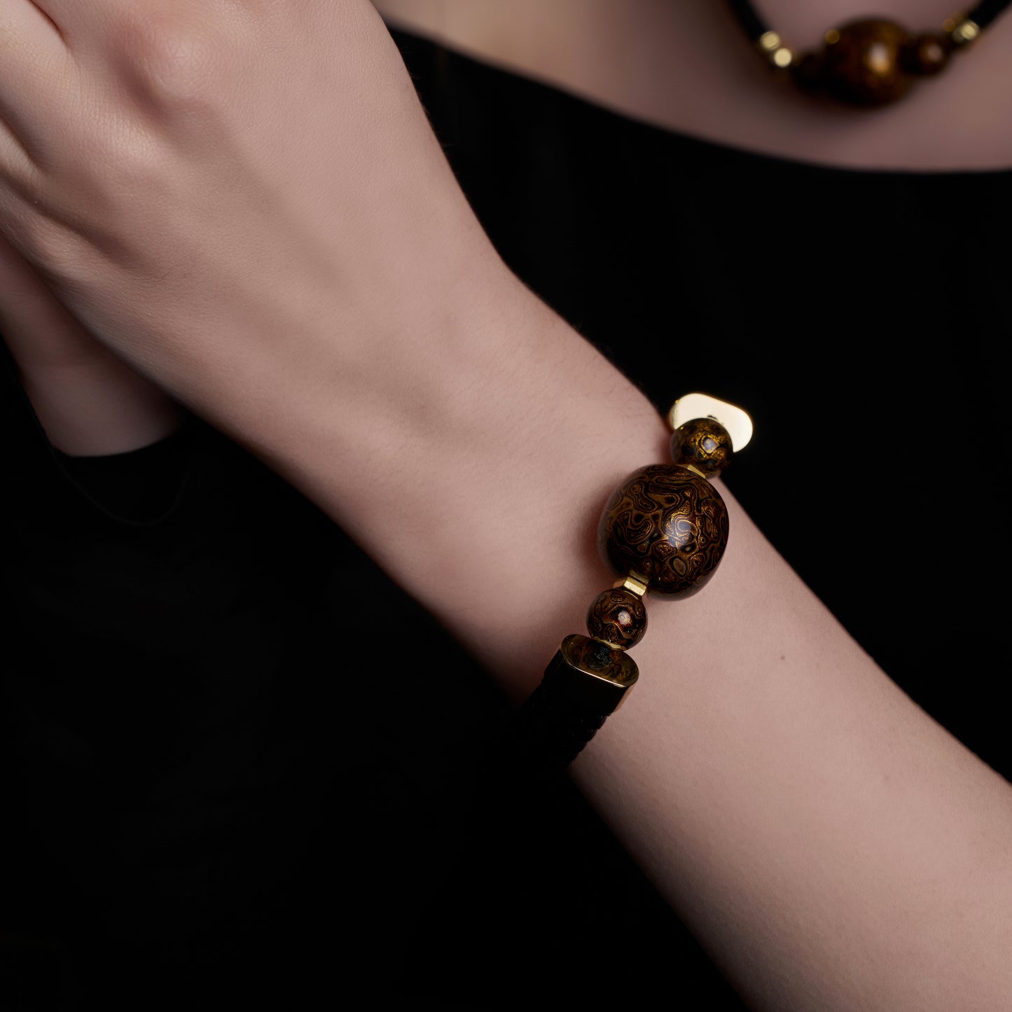 Thriving (Lucky Charm) Daqi Lacquered Hand Painted Bracelet