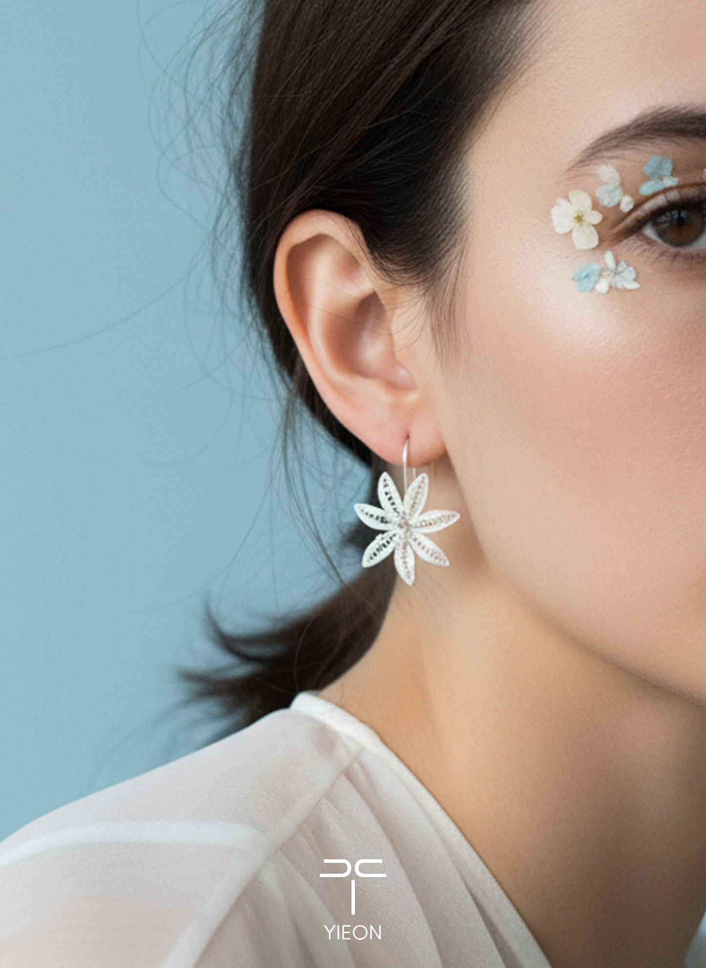 Lily (Blossoms) Filigree Inlay Ear Stud