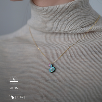 Hoki (Fulu) Mother-of-Pearl Lacquer Necklace