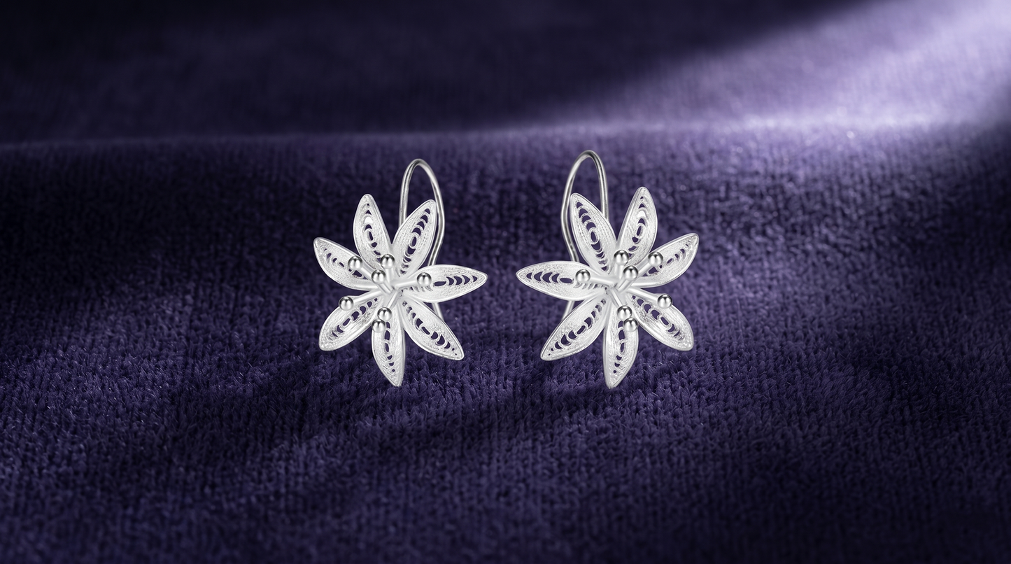 Lily (Blossoms) Filigree Inlay Ear Stud