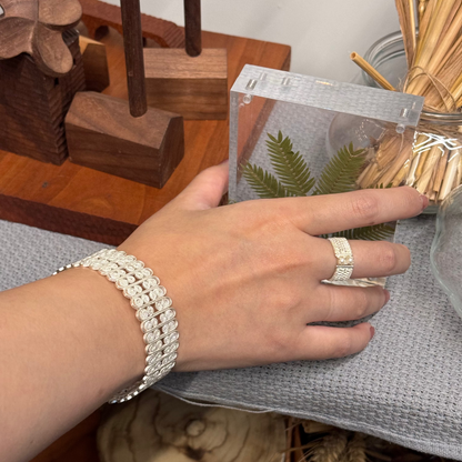 UAE Princess Hend's Choice: Milky Way (Starry Sky) Filigree Inlay Bangle