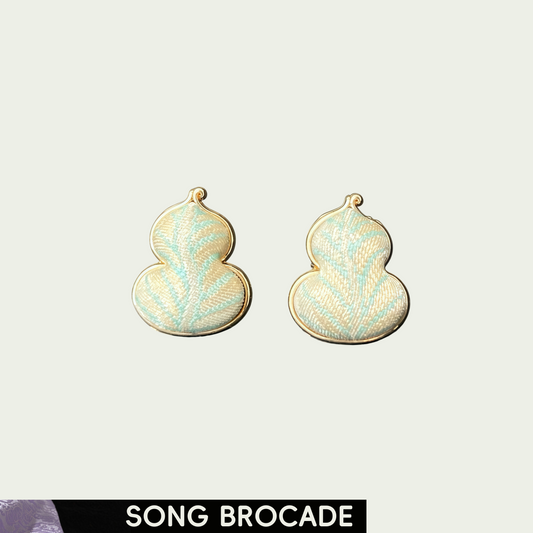 Mist Green (Fulu) Song Brocade Ear Stud