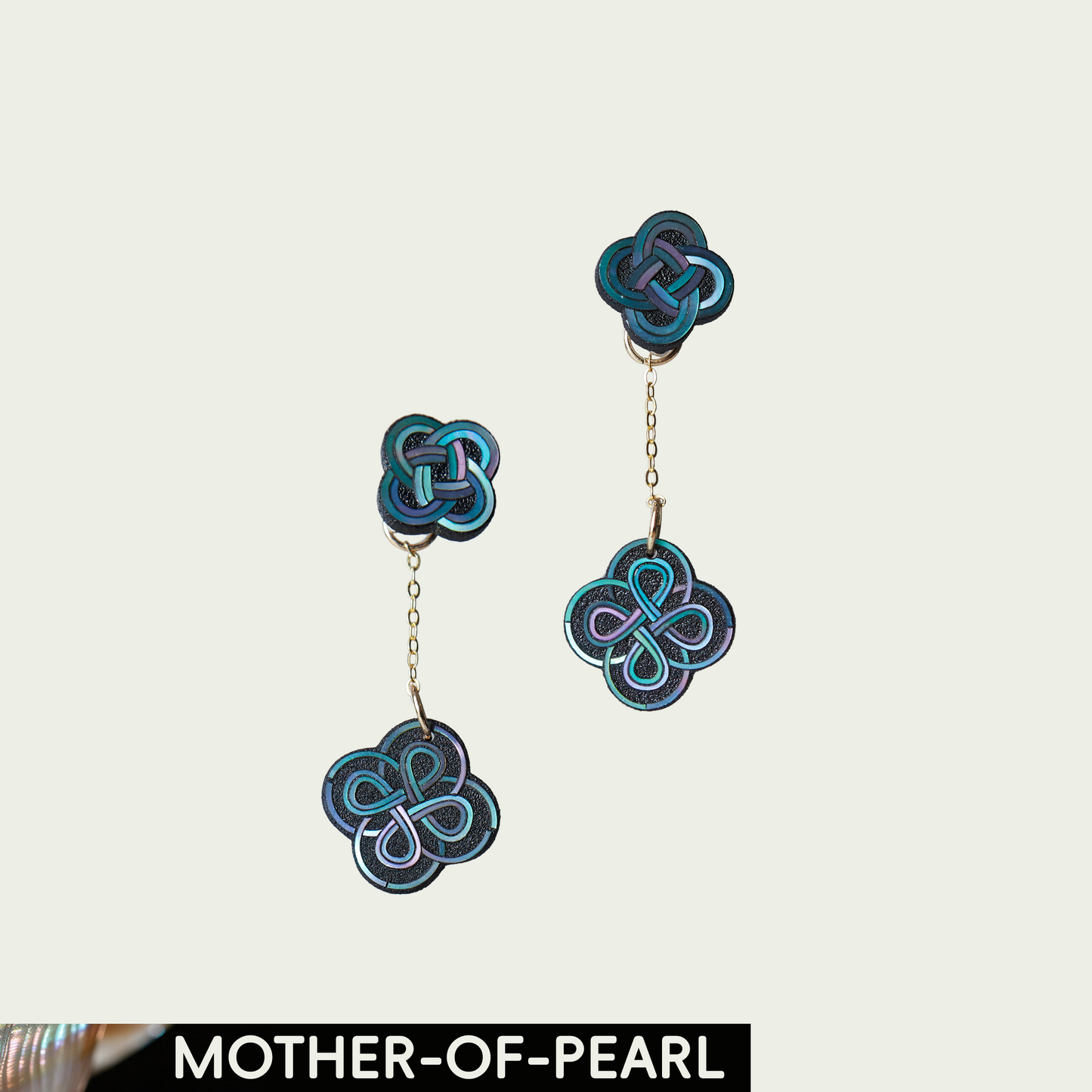 Truelove (Knot) Mother-of-Pearl Lacquer Earring