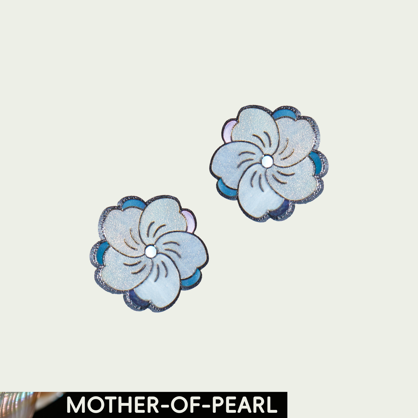 Camellia (Blossom) Mother-of-Pearl Lacquer Ear Stud