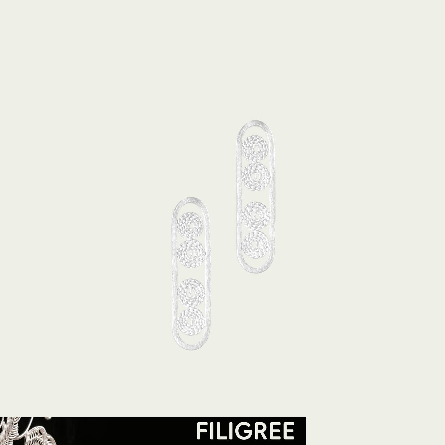 Shooting Star (Starry Sky) Filigree Inlay Ear Stud