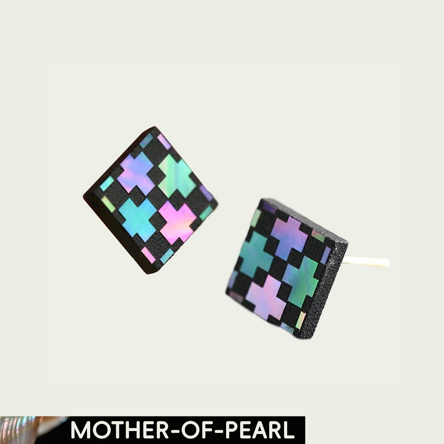 Checkered Icon (Eastern Totem) Mother-of-Pearl Lacquer Ear Stud