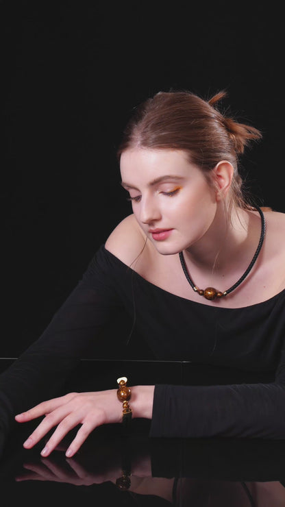 Thriving (Lucky Charm) Daqi Lacquered Hand Painted Bracelet